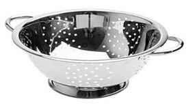 COLANDER 22CM DEEP S.S. 24PC/CS