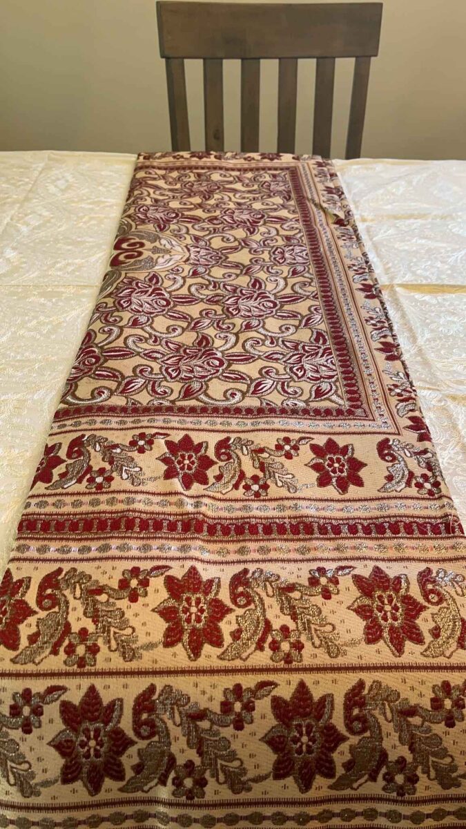 OBLONG TABLECLOTHE 10 PERSON 300*140 CM